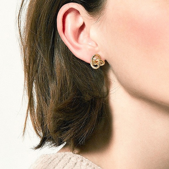 14K Yellow Gold Knot Earrings - Picture 5 of 7